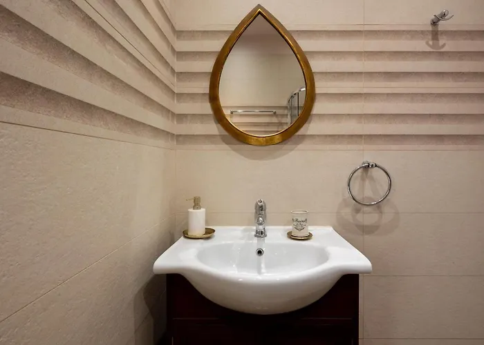 J O House Apartament *