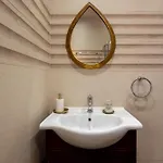 J O House Apartment *